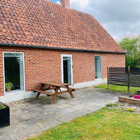 Sdr Gronkaer Feriehus - Holiday House Baekmarksbro Экстерьер фото